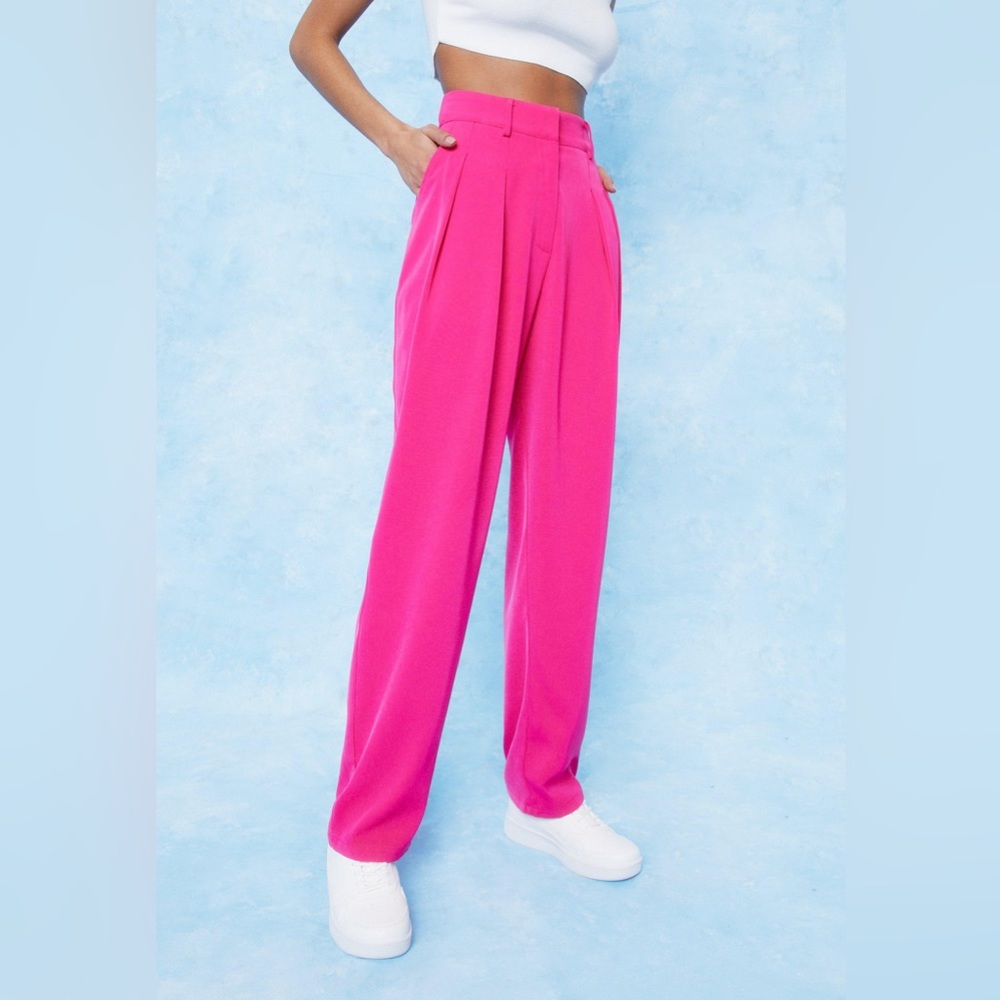 Pleated Tailored Pants